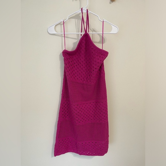 Old Navy Halter Crochet Dress - Picture 2 of 5